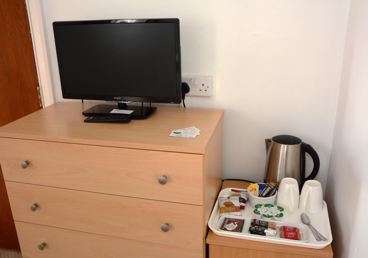 The Cove Guest House Рил Екстериор снимка